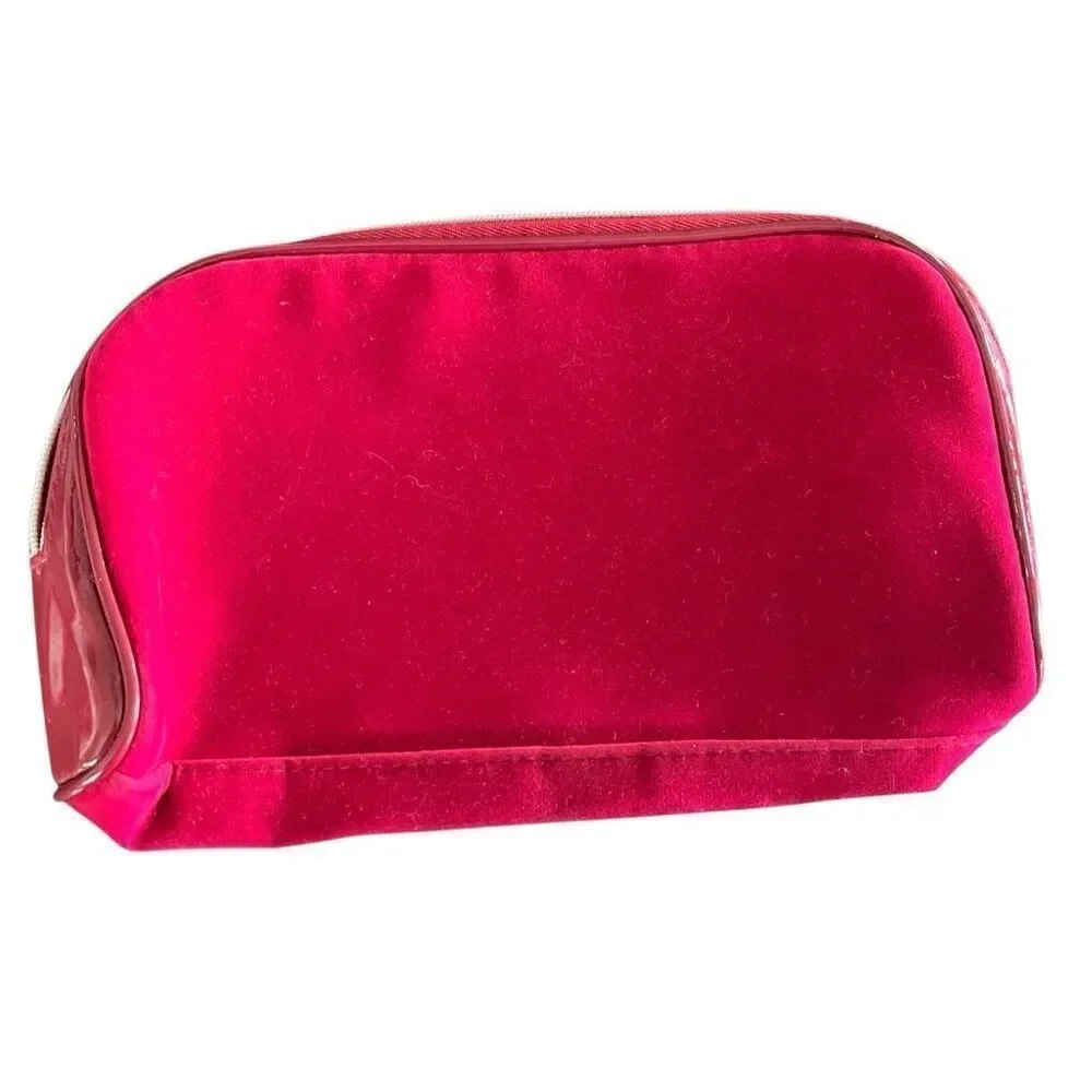 Estée Lauder, beautiful pink cosmetic bag plushy